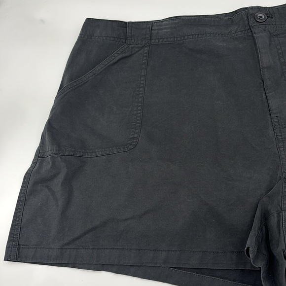 BP. Shorts - Picture 3 of 6